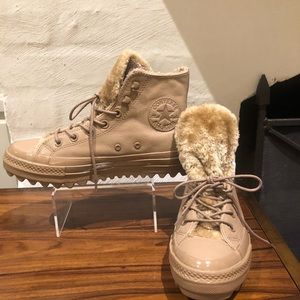 Converse Allstar Sherpa-lined snow booties